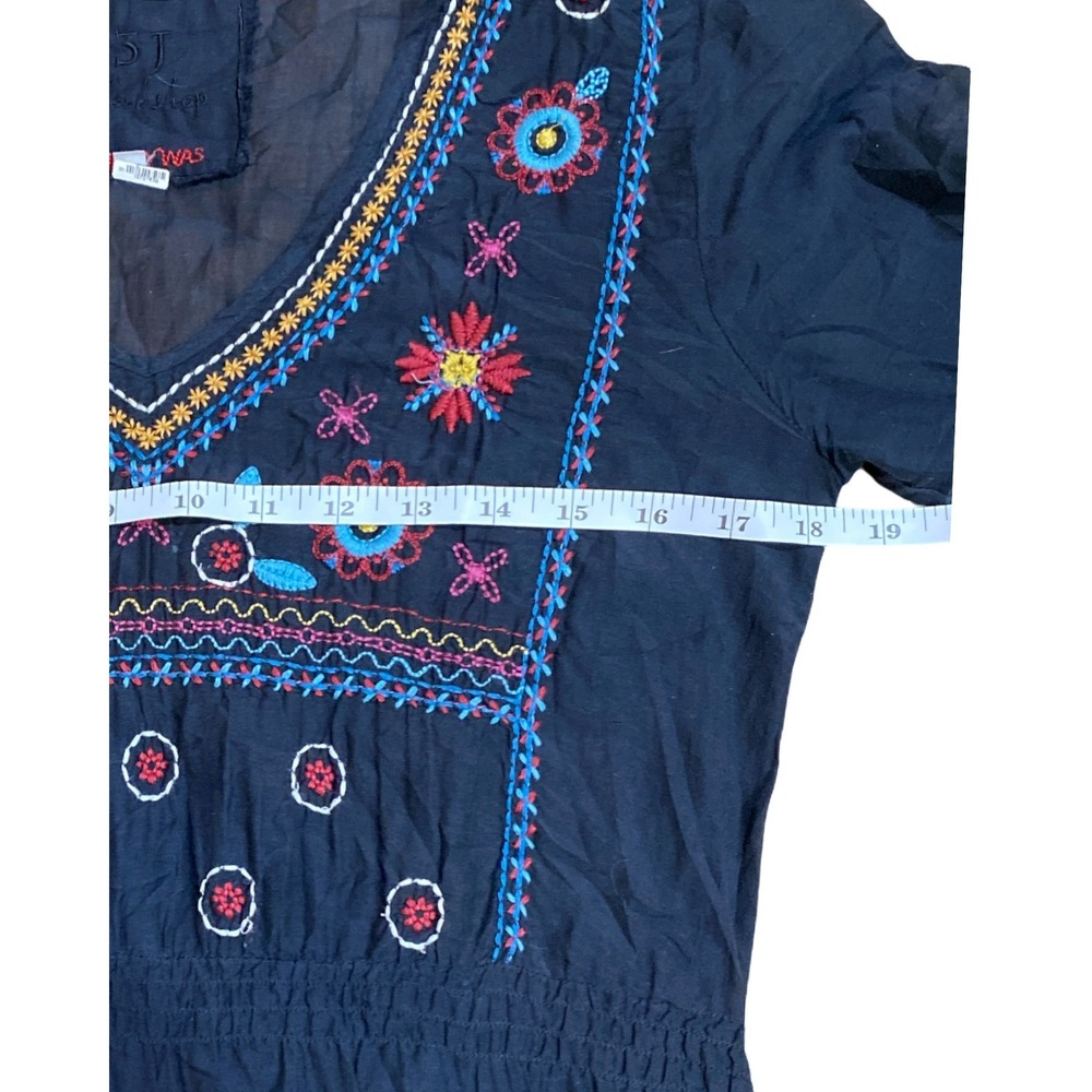 Johnny Was 3J Workshop Embroidered Silk Blend Boho Dress Black XS V-Neck Smocked - Picture 11 of 12
